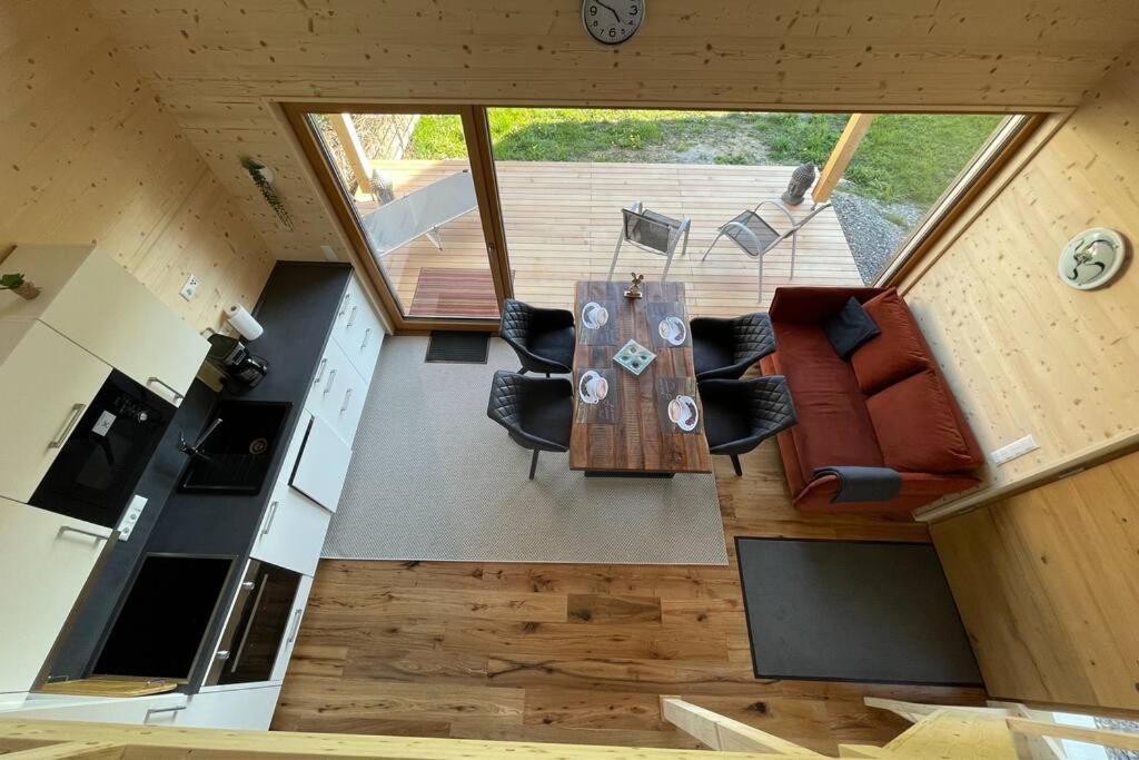 Zweistoeckiges Natur-Holzhaus Mit Berg- & Seesicht Horgenzell エクステリア 写真