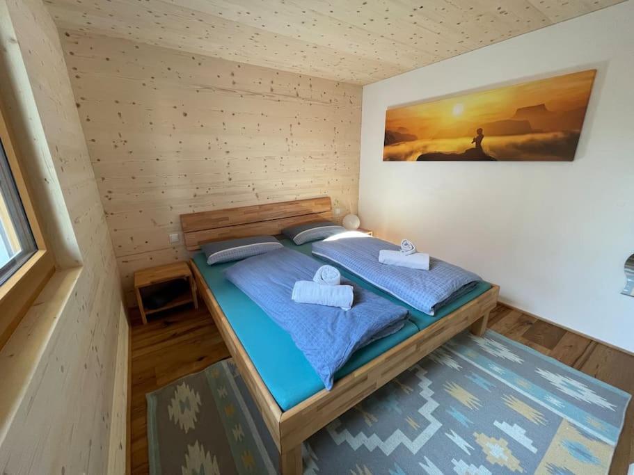 Zweistoeckiges Natur-Holzhaus Mit Berg- & Seesicht Horgenzell エクステリア 写真
